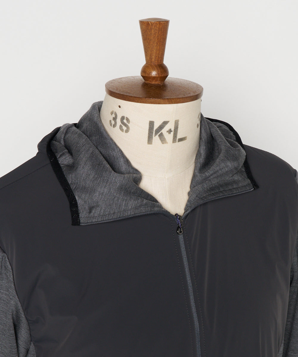 ZIPPED HOODIE HYBRID