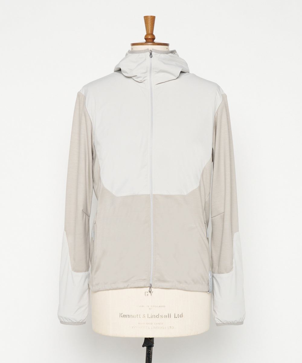 ZIPPED HOODIE HYBRID
