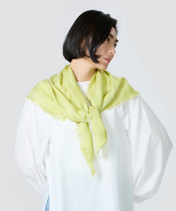 WB シルクシャンブレーフリンジスクエア SulphurSpring/Cream Yellow (イエロー)