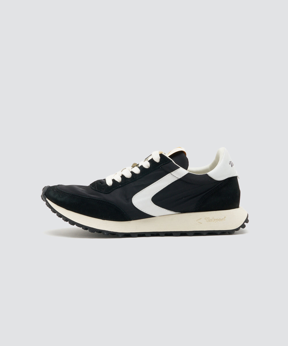スニーカー – ページ 3 – AMAN ONLINE STORE