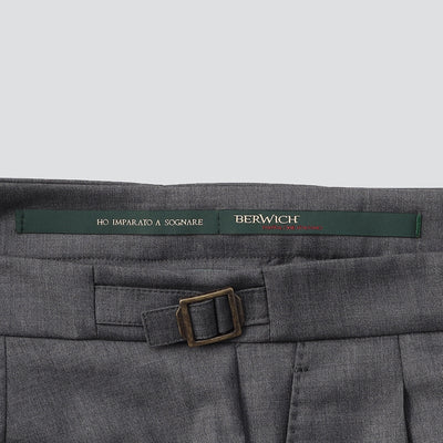 SCOTCH(スコッチ)LP1658<br>ツープリーツアジャスター付きパンツ